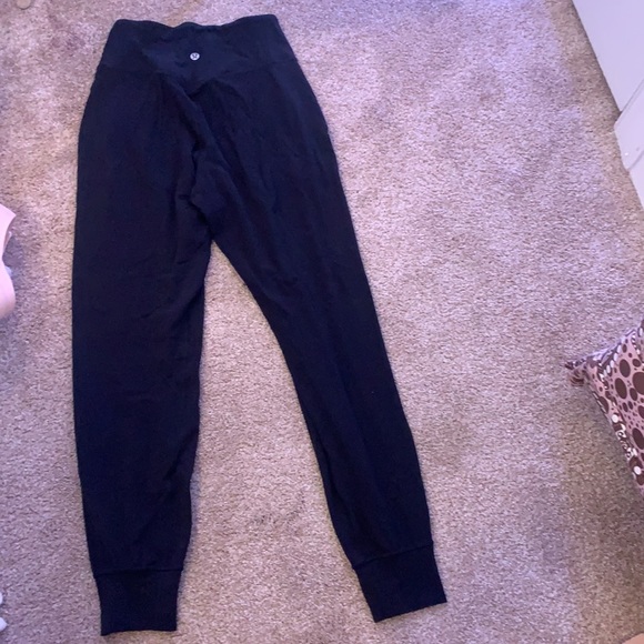 Black Lululemon joggers - Picture 2 of 4